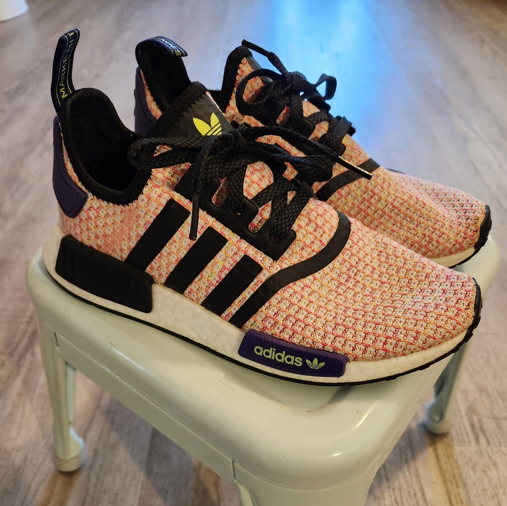 NMD_R1 Adidas Shoes